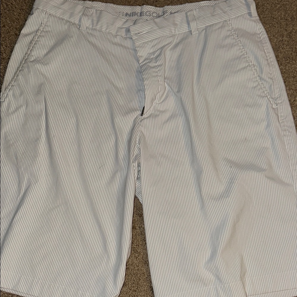 Nike Men's White Striped Shorts